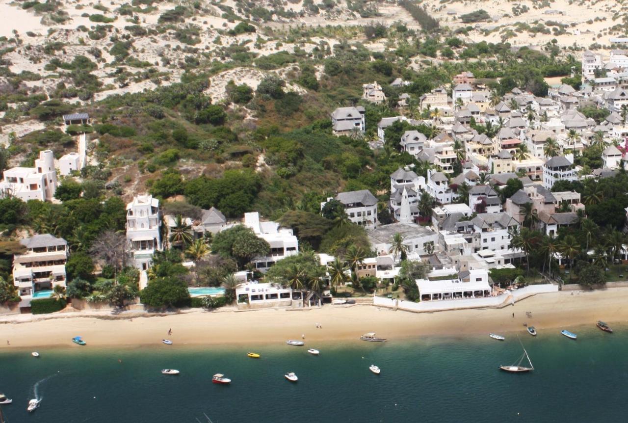 AJM Tours & Safaris - Peponi Hotel Lamu