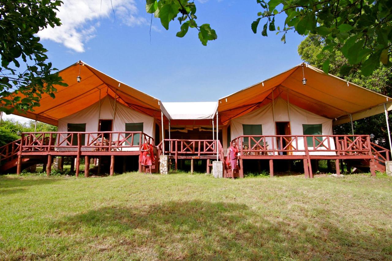 AJM Tours & Safaris - Mara Leisure Camp